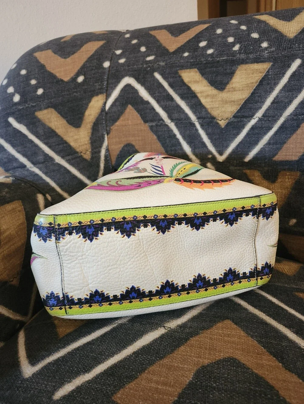 ETRO Italian Luxury Tote Bag Made In Milan, ULTRA Rare Pebbled Feather Boho 2017